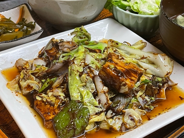 春きゃべつと豚肉の甘味噌炒め定食