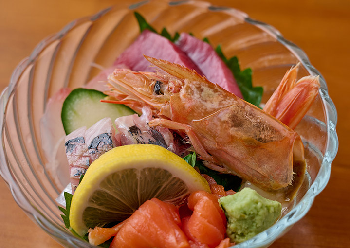 お刺身の盛り合わせ